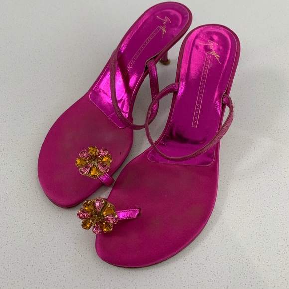 Giuseppe Zanotti Shoes - Giuseppe Zanotti Leather & Toe Ring Sandals, Sz 9